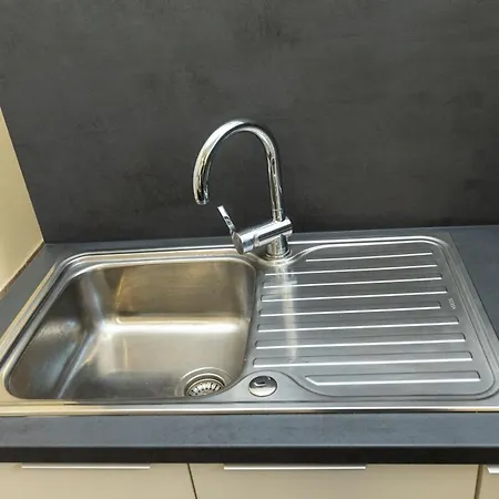 Grey Stone Apartman *